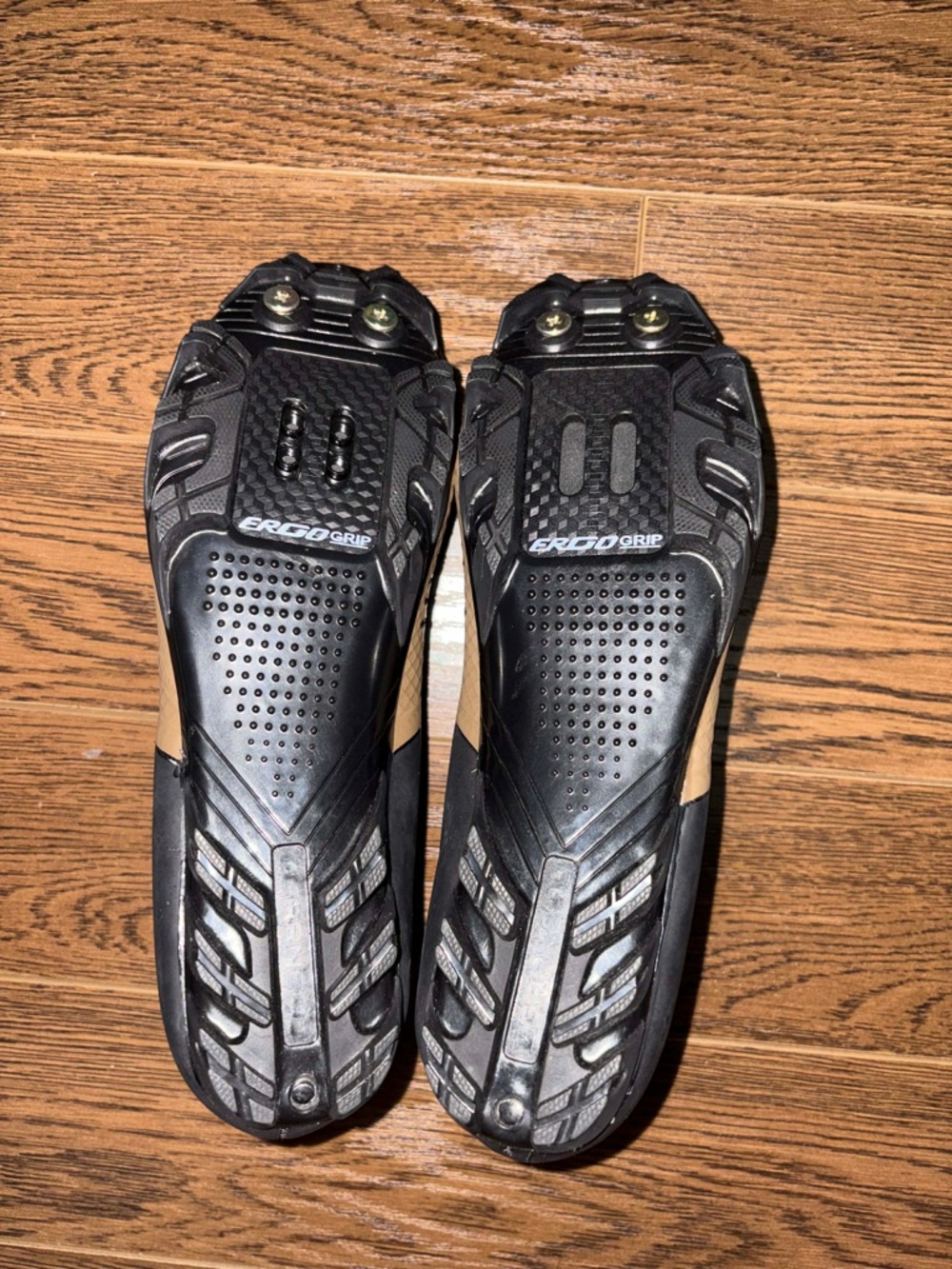 Men's Athletic Cycling Shoes - Tan and Black - Picture 3 of 4
